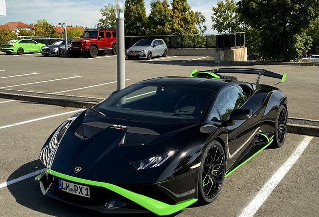 Lamborghini Huracán LP640-2 STO