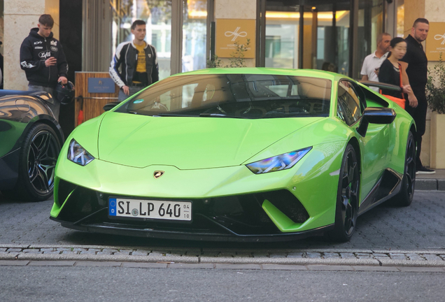 Lamborghini Huracán LP640-4 Performante