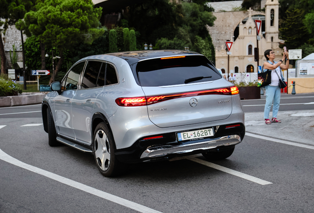 Mercedes-Maybach EQS 680 SUV