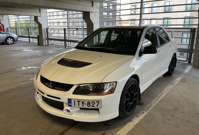 Mitsubishi Lancer Evolution IX