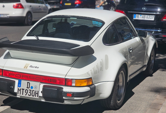 Porsche 930 Turbo