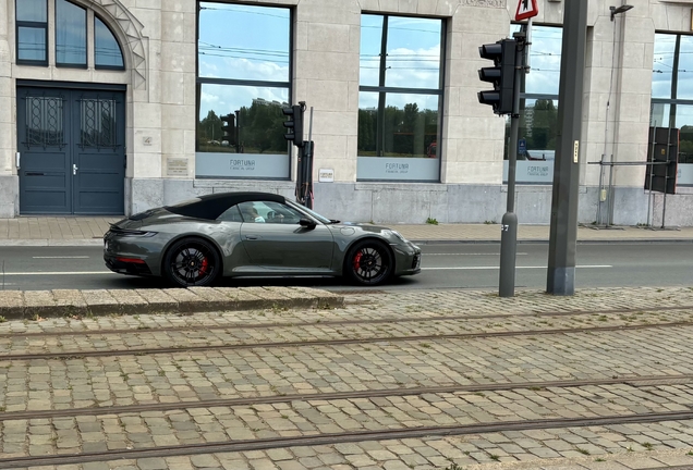 Porsche 992 Carrera 4 GTS Cabriolet MkI