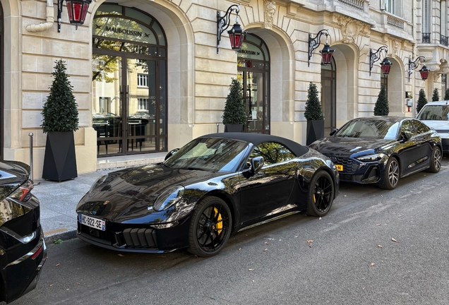 Porsche 992 Carrera 4 GTS Cabriolet MkII