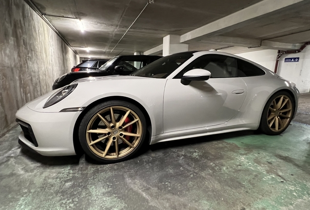 Porsche 992 Carrera 4S MkI