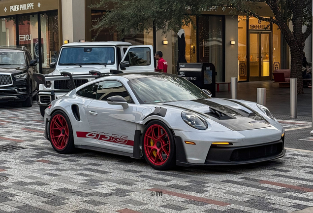 Porsche 992 GT3 RS MkI Weissach Package