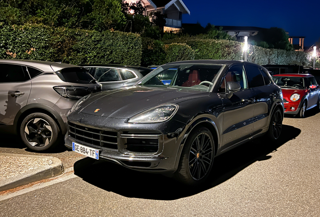 Porsche Cayenne Turbo S E-Hybrid