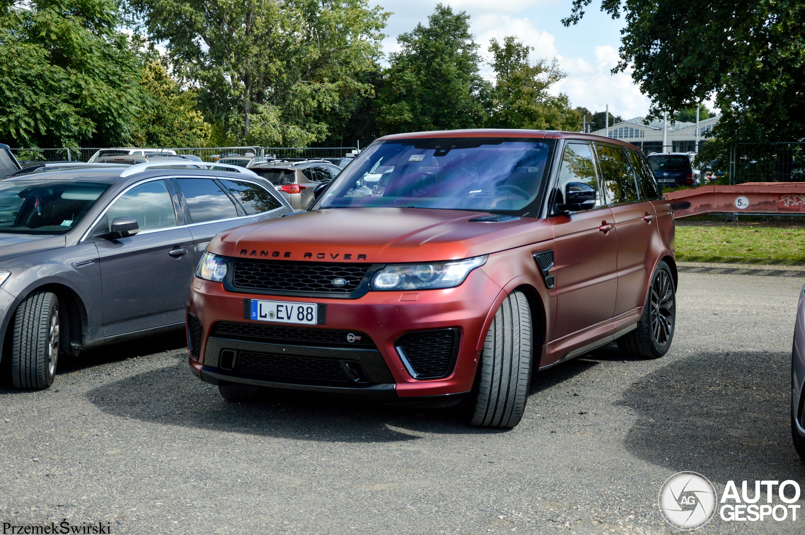 Land Rover Range Rover Sport SVR