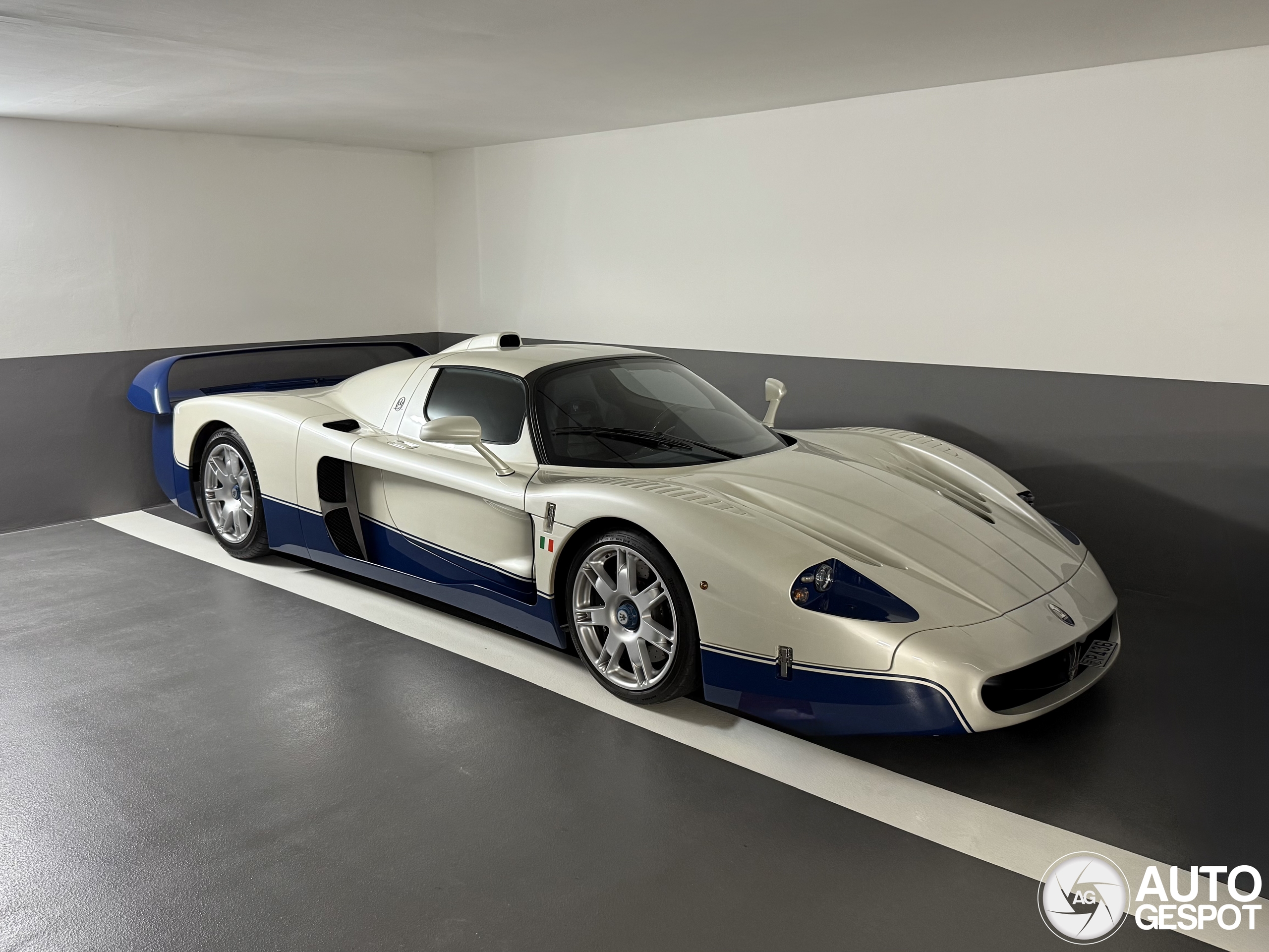 Maserati MC12