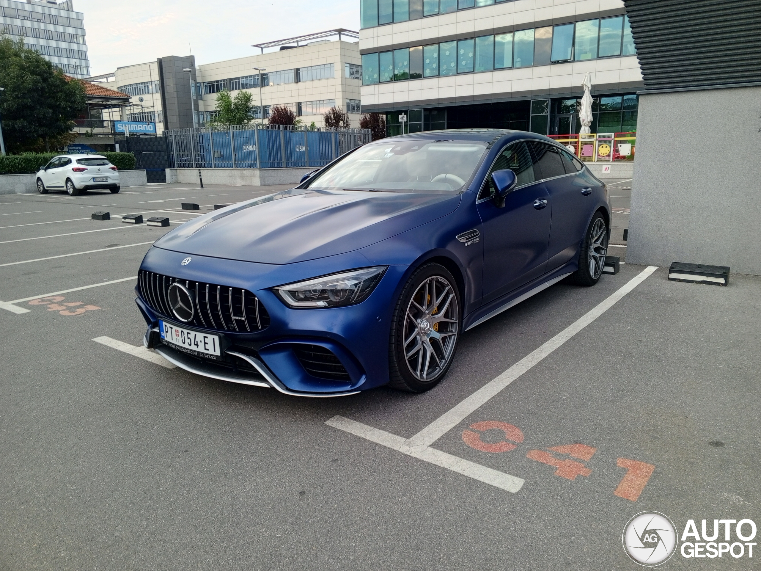 Mercedes-AMG GT 63 S X290
