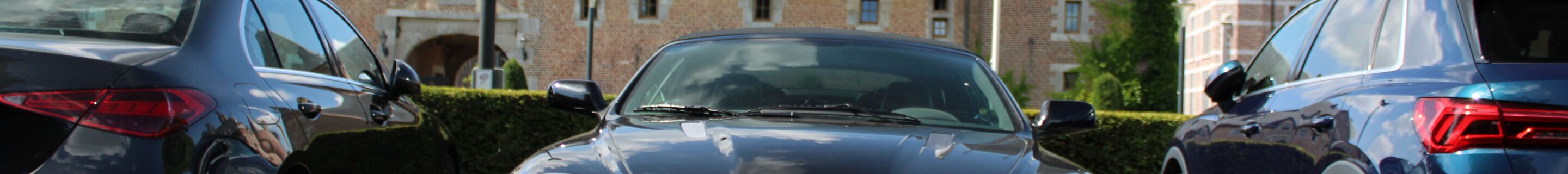Aston Martin DB9 Volante