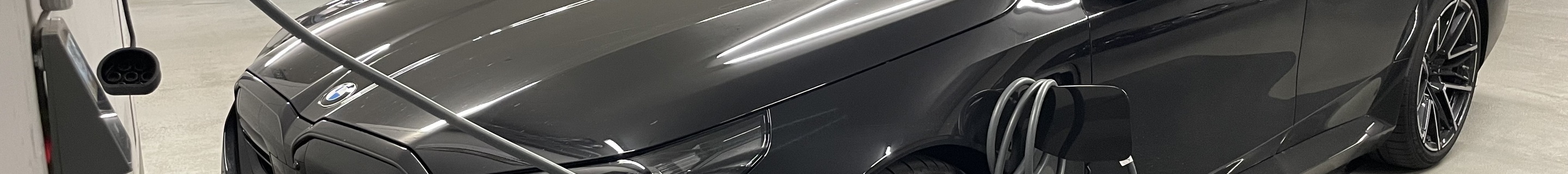 BMW M5 G90