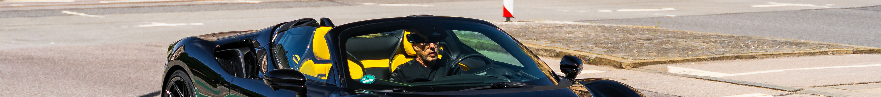Ferrari SF90 Spider