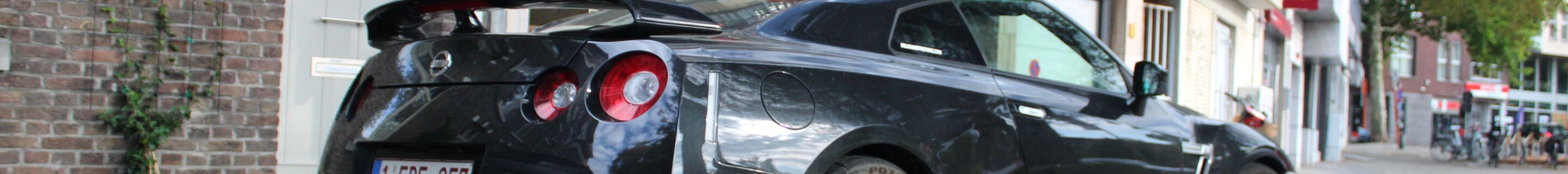 Nissan GT-R 2011