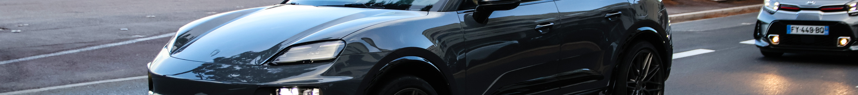 Porsche Macan EV Turbo