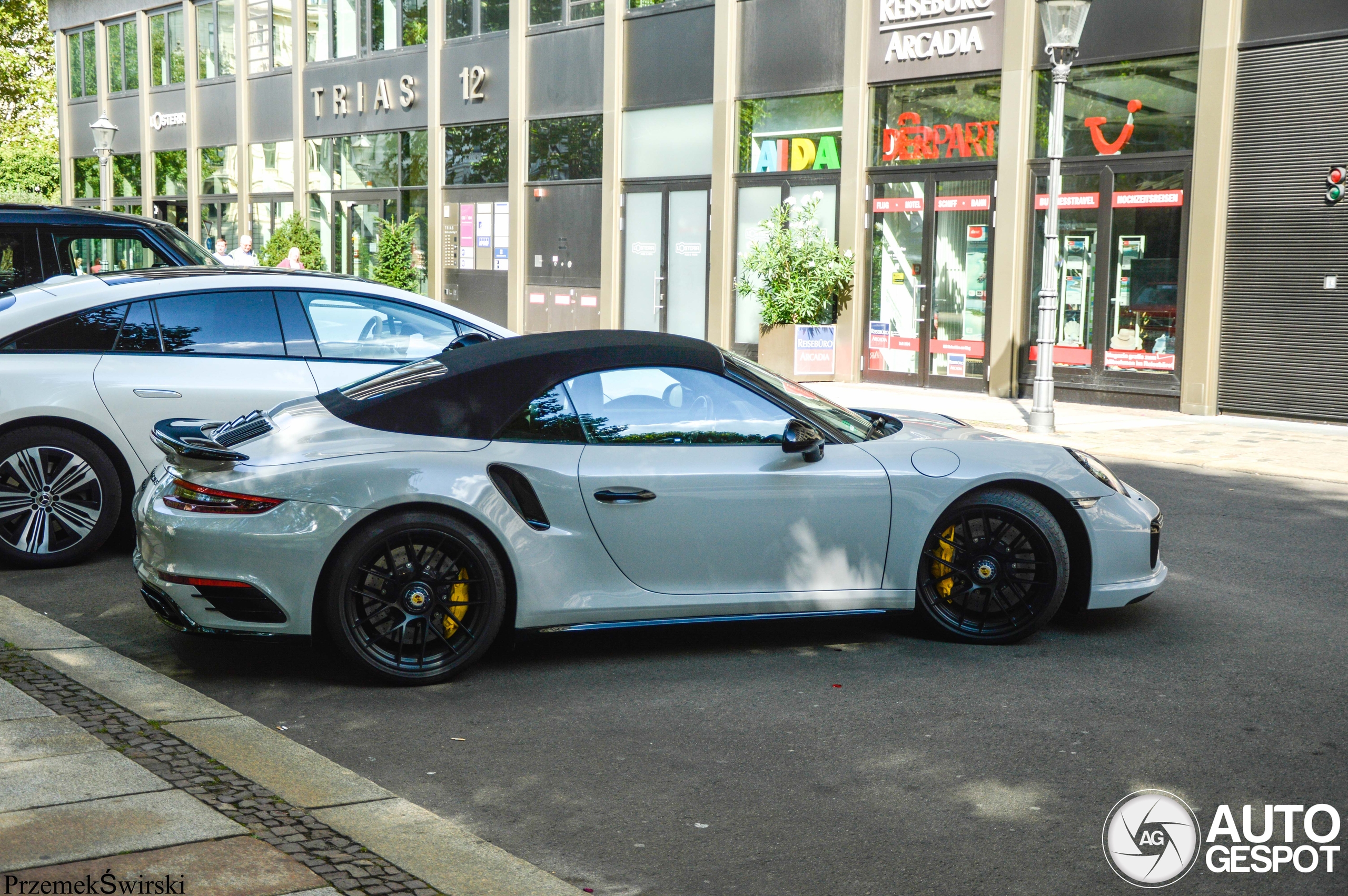Porsche 991 Turbo S Cabriolet MkII