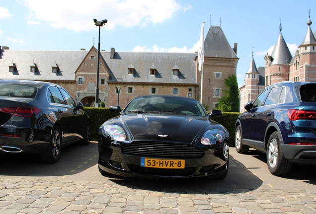 Aston Martin DB9 Volante