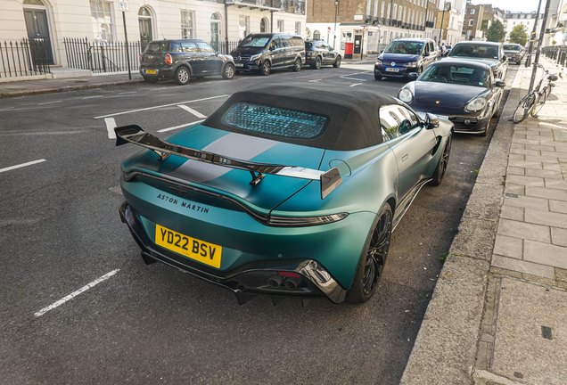 Aston Martin V8 Vantage Formula 1 Edition Roadster