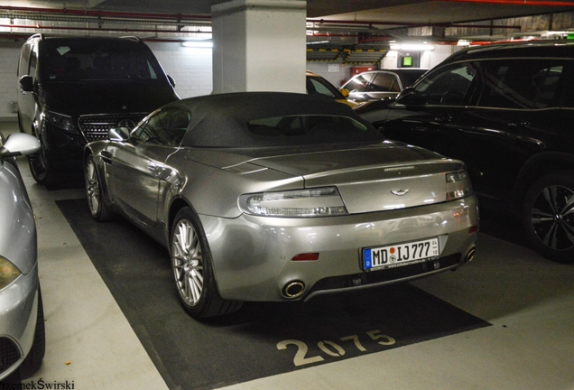 Aston Martin V8 Vantage Roadster