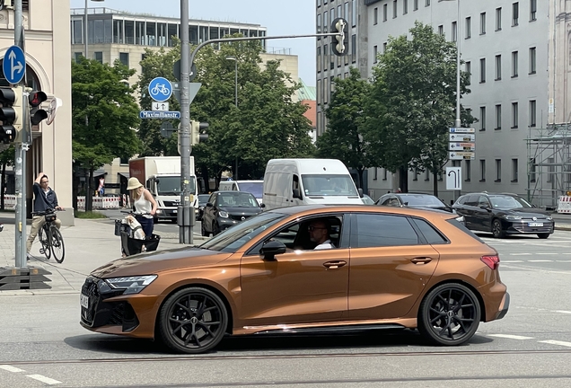 Audi RS3 Sportback 8Y 2025