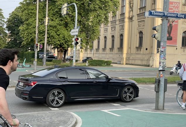 BMW M760Li xDrive 2019 Final Edition