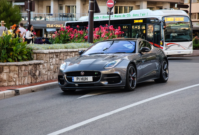 Jaguar F-TYPE R Coupé 2017