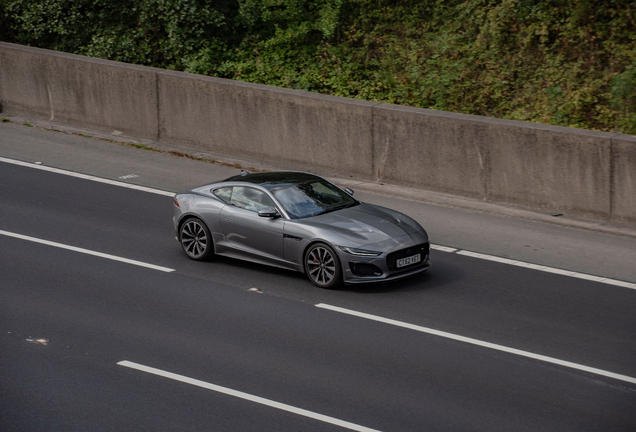 Jaguar F-TYPE R Coupé 2020