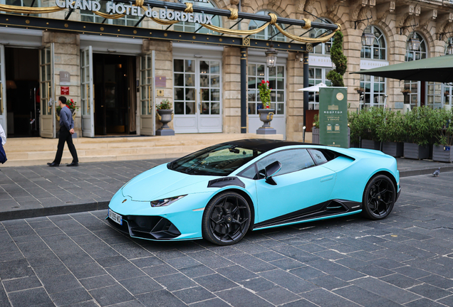Lamborghini Huracán LP640-4 EVO