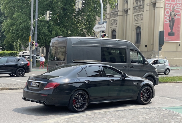Mercedes-AMG E 63 S W213