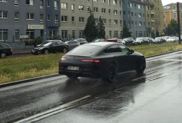 Mercedes-AMG GT 63 S X290