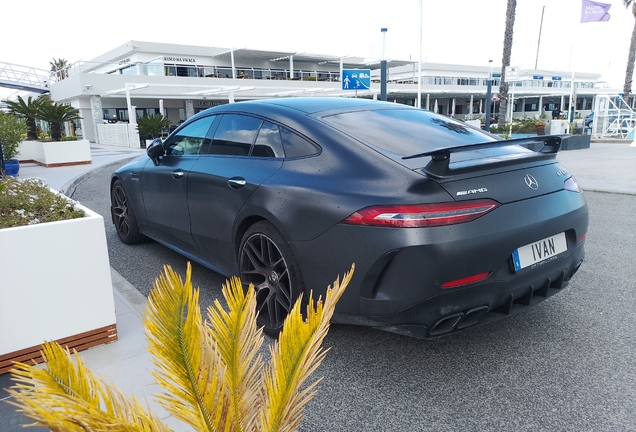 Mercedes-AMG GT 63 S X290