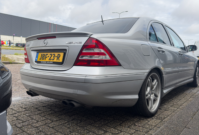 Mercedes-Benz C 55 AMG