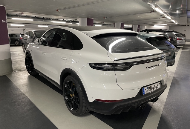 Porsche Cayenne Coupé Turbo S E-Hybrid