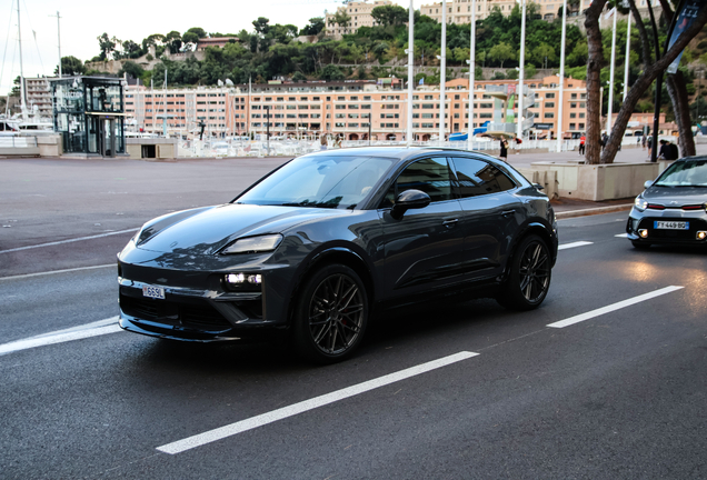 Porsche Macan EV Turbo