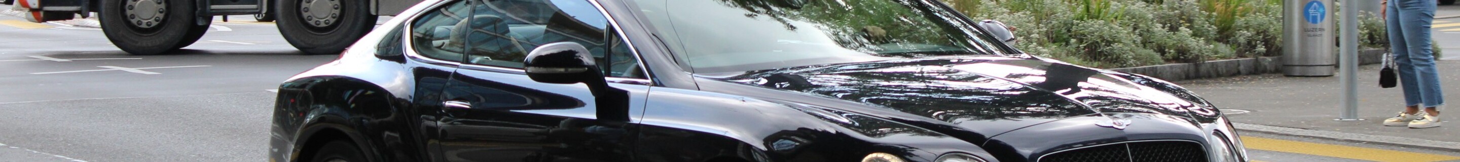 Bentley Continental GT V8