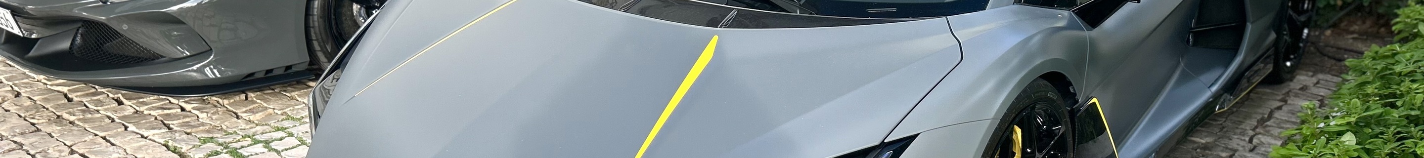 Lamborghini Revuelto