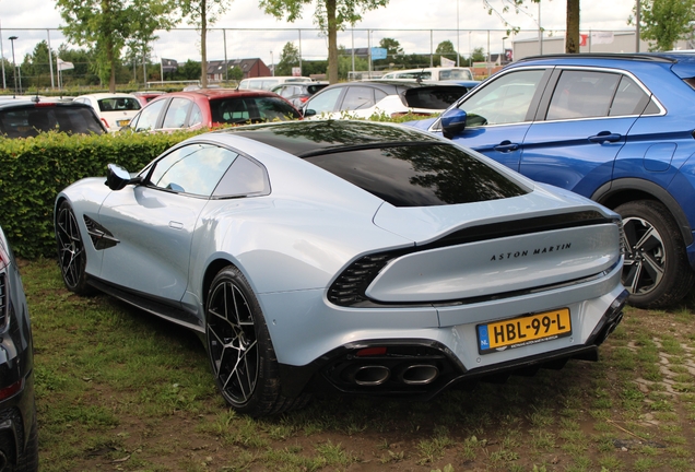 Aston Martin Vanquish 2025