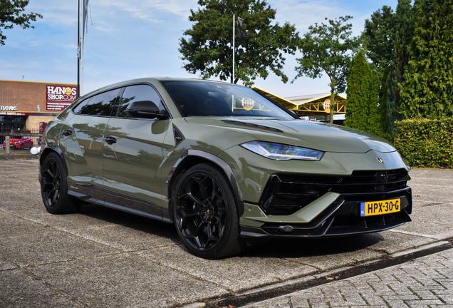 Lamborghini Urus Performante