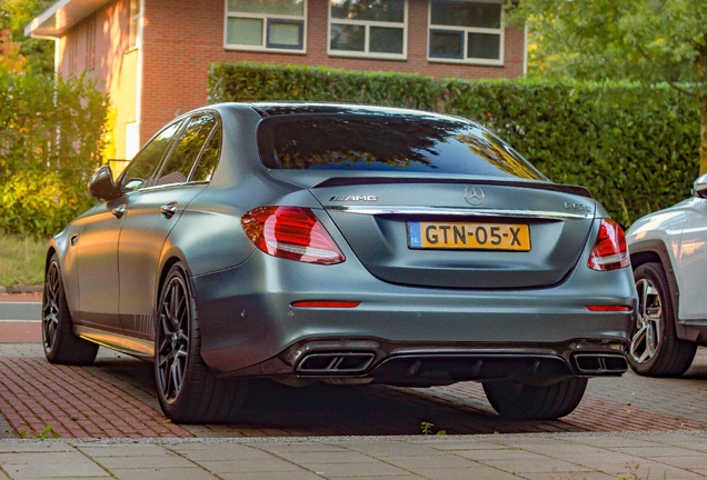 Mercedes-AMG E 63 S W213