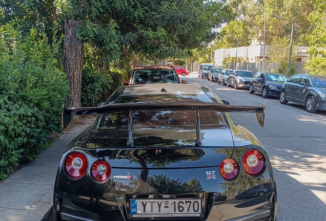 Nissan GT-R 2017