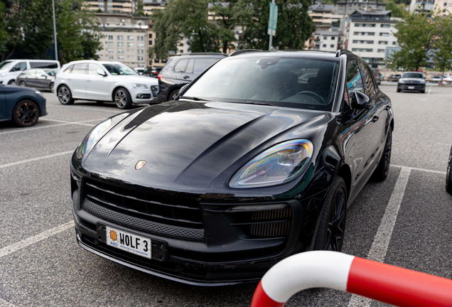 Porsche 95B Macan GTS MkIII