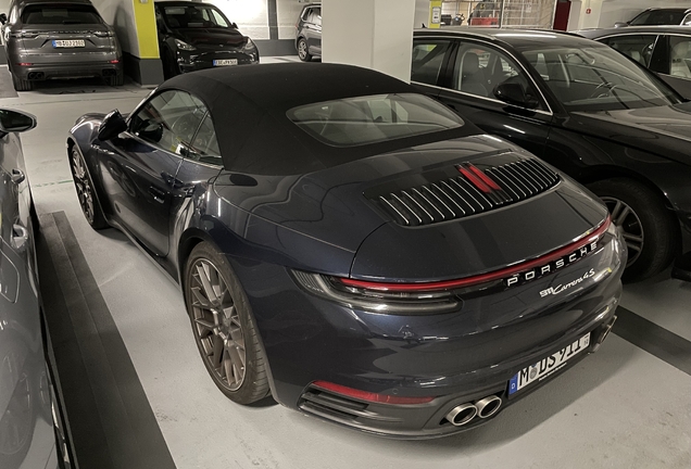 Porsche 992 Carrera 4S Cabriolet MkI