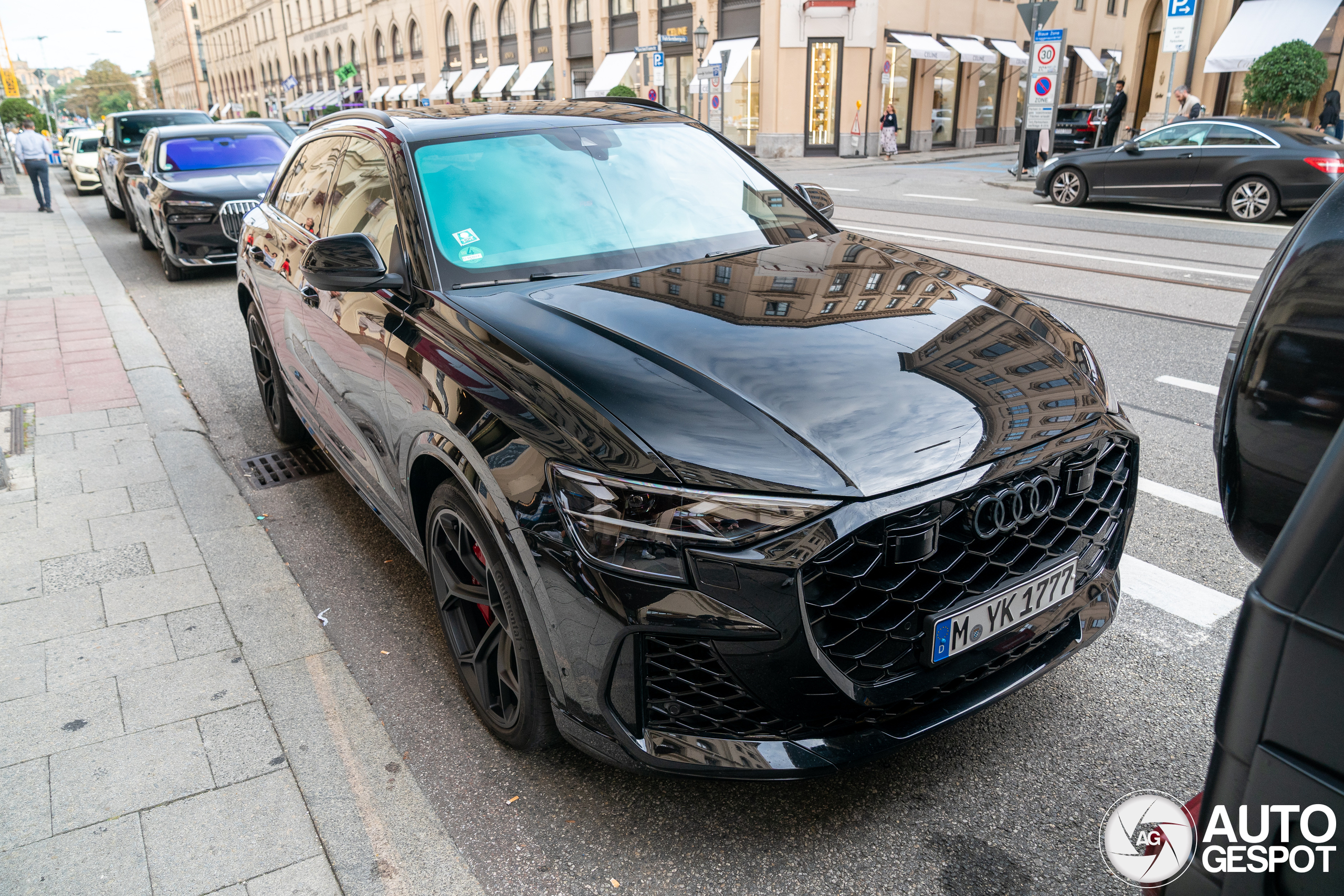 Audi RS Q8 2024