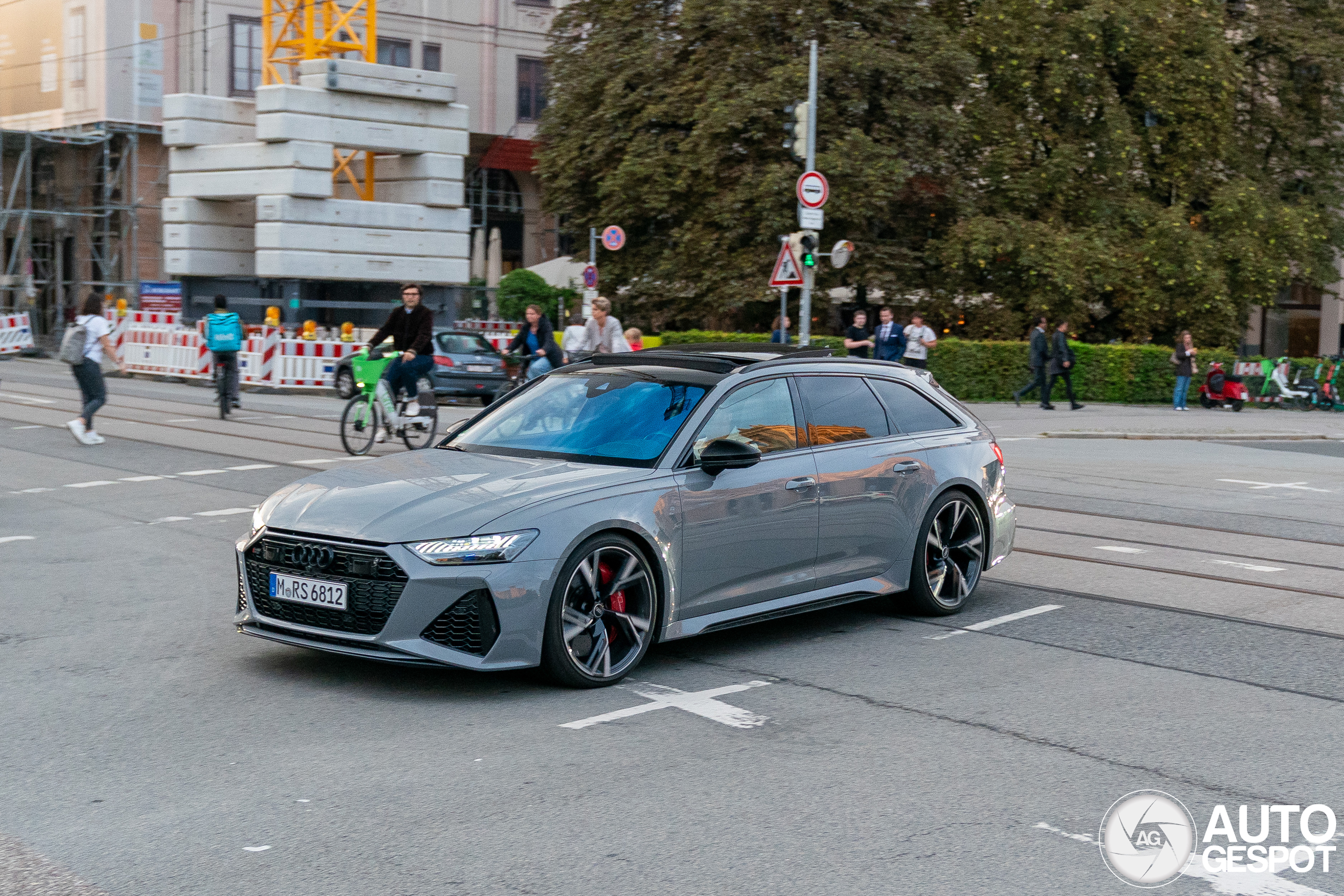 Audi RS6 Avant C8