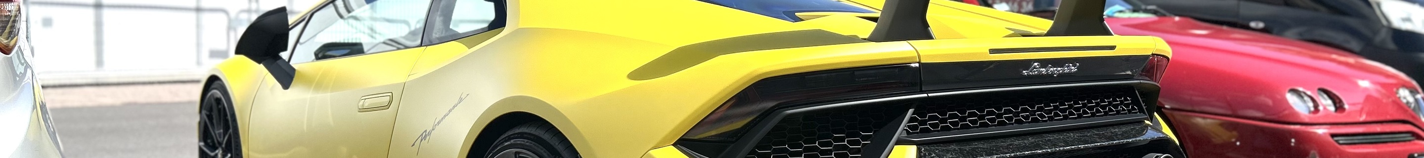 Lamborghini Huracán LP640-4 Performante