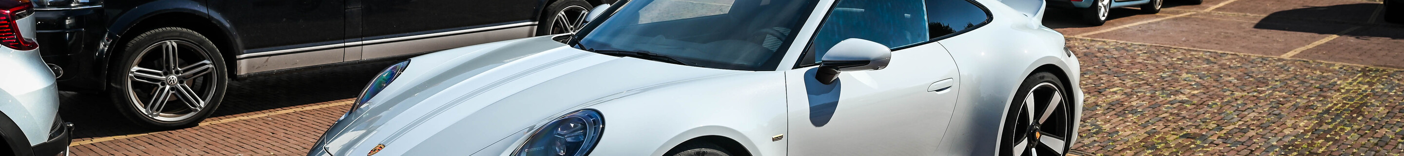 Porsche 992 Sport Classic