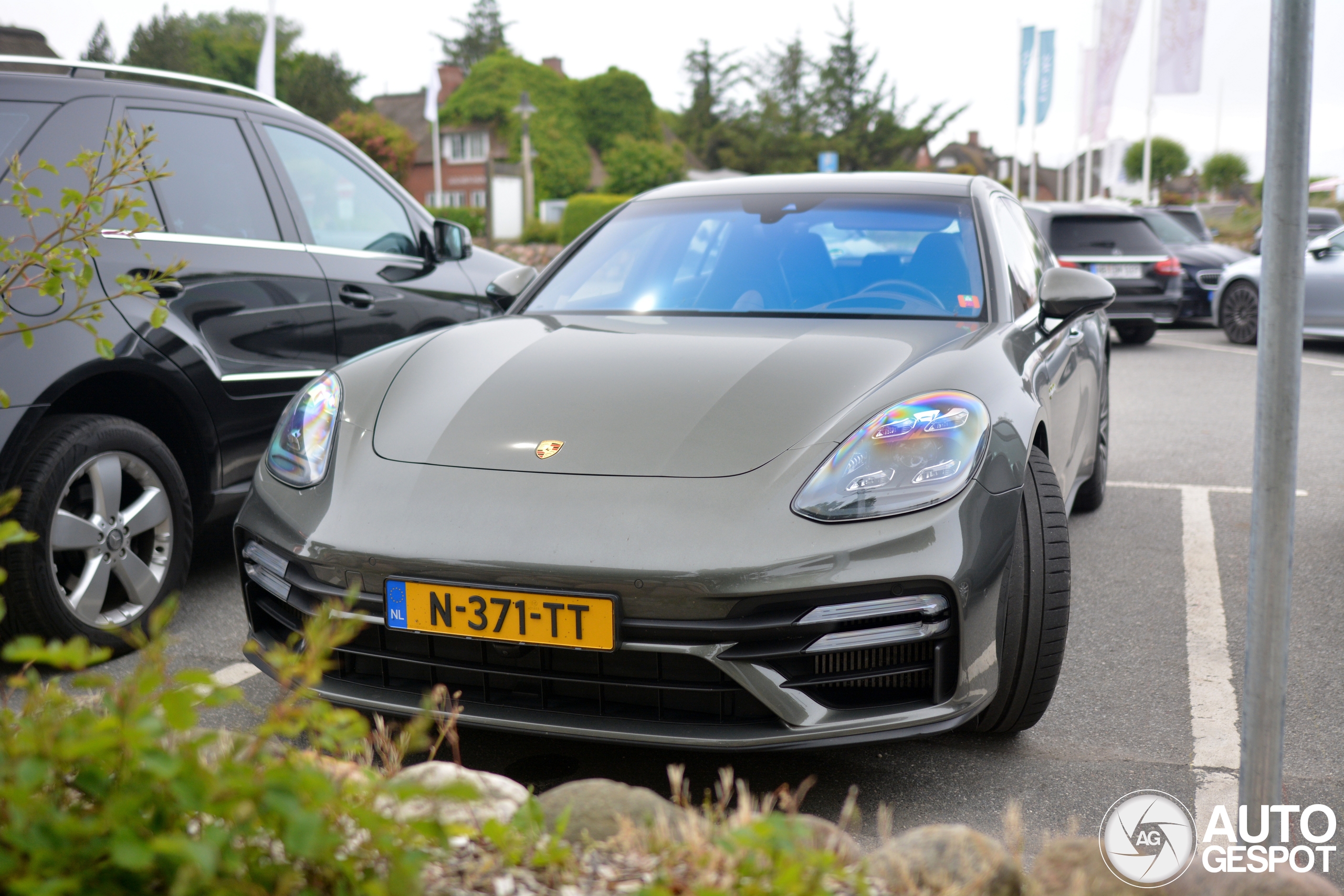 Porsche 971 Panamera Turbo S E-Hybrid Sport Turismo MkII