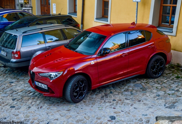 Alfa Romeo Stelvio Quadrifoglio 2020