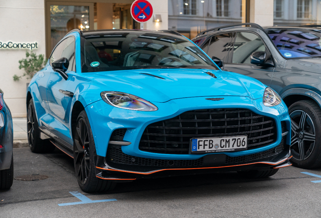 Aston Martin DBX707
