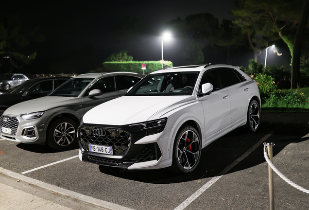 Audi RS Q8 2024