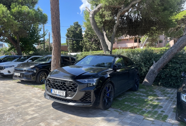 Audi RS Q8 2024